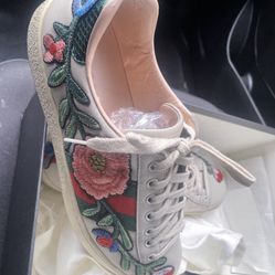 Vintage Gucci Sneakers