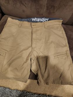 Mens brown wrangler all terrain shorts