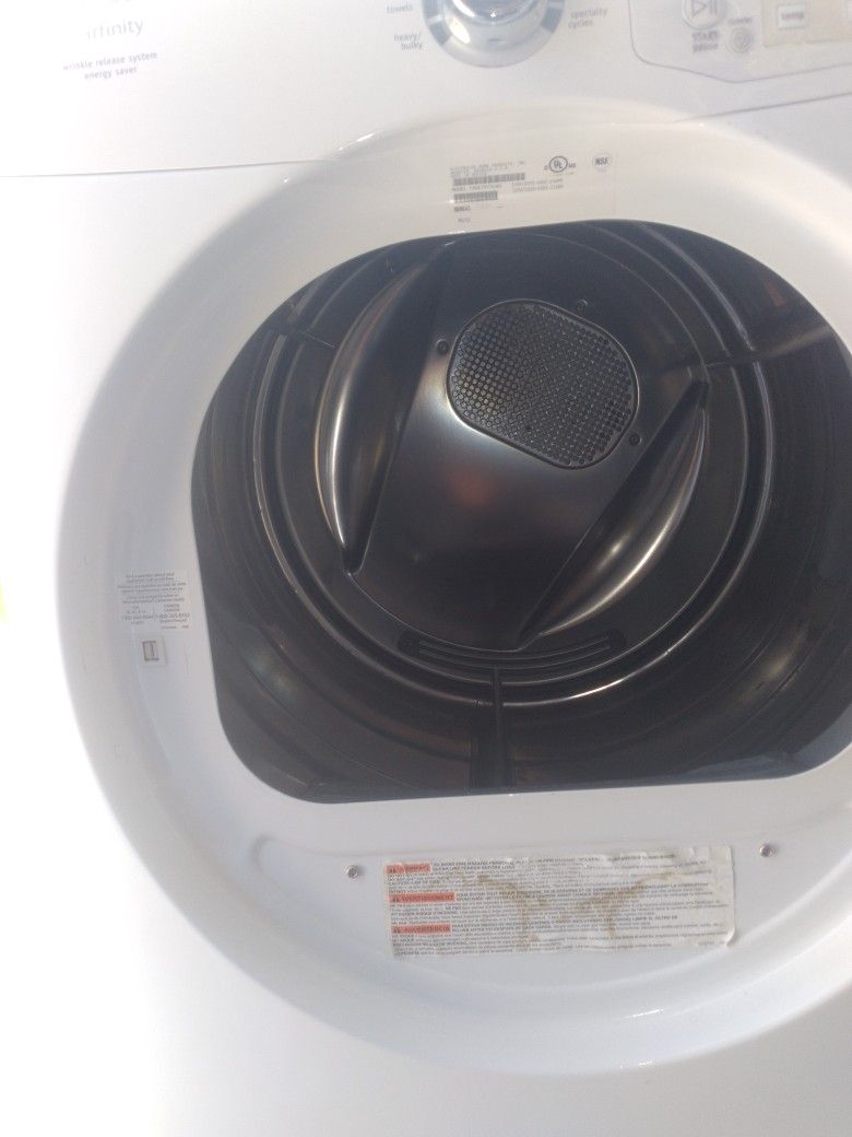 Secadora Electrica Buena Frigidaire Appliances