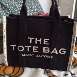 Marc Jacob’s tote Bag