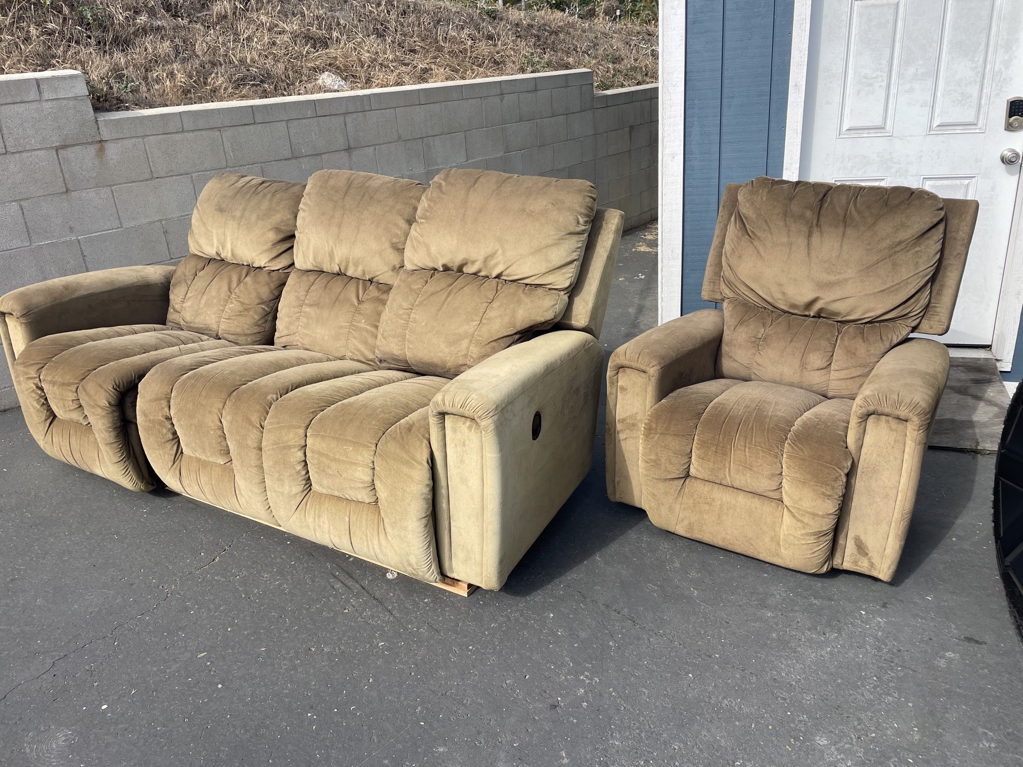 FREE Lazy Boy Couch And Recliner