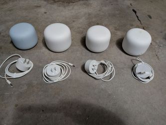 Google Nest WiFi Mesh  1 Router 3 Points