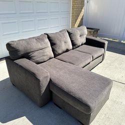 Nice Sectional Sofa Couch From Macy’s ( Delivery Available)