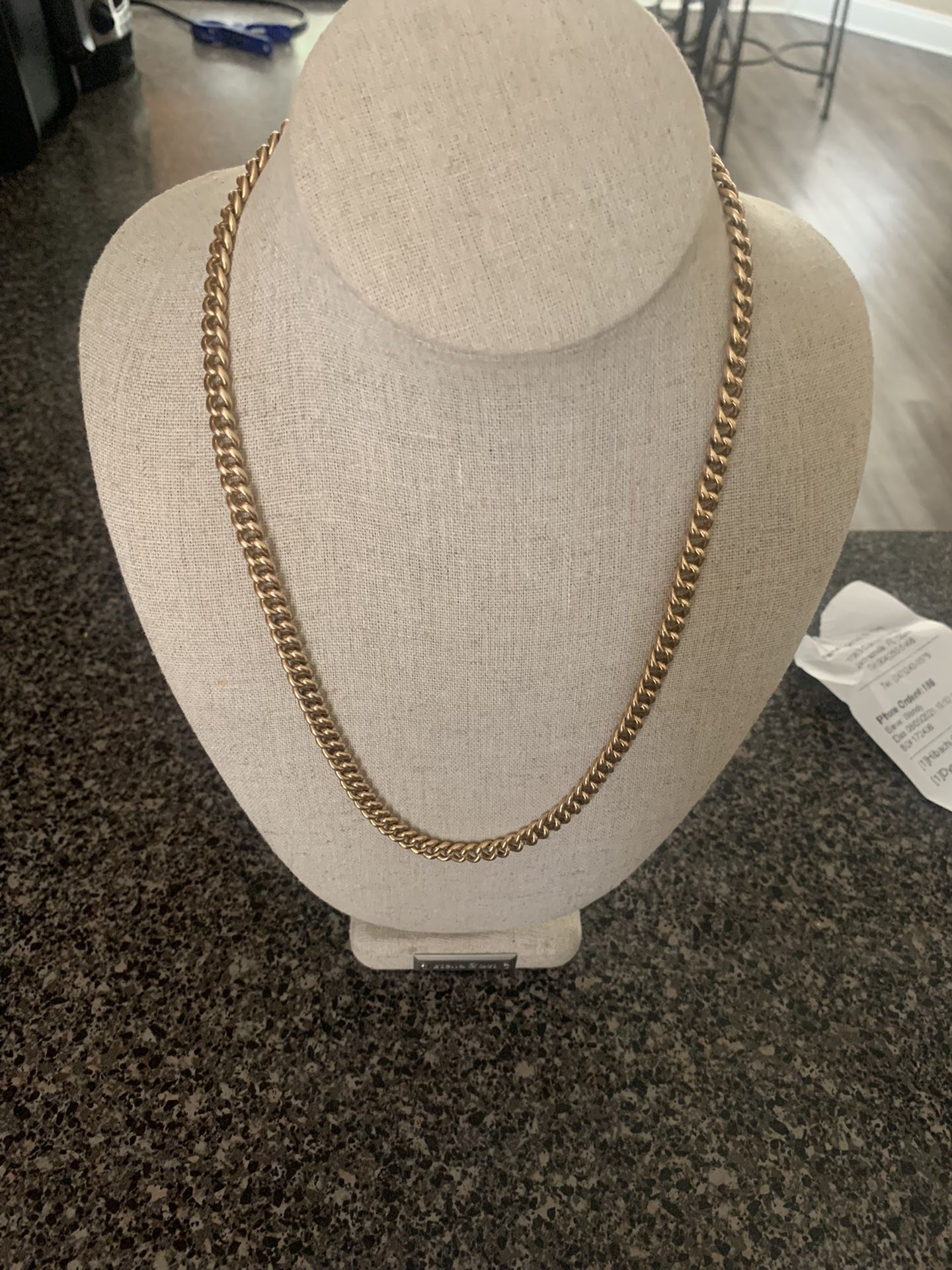 !!14K SOLID GOLD CUBAN CHAIN !!(68GRMS)!!