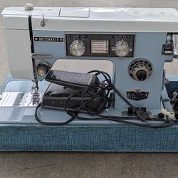 Dressmaker Deluxe Zig Zag Sewing Machine for Sale in Portland