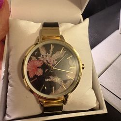 Nine West Gold/Black Watch