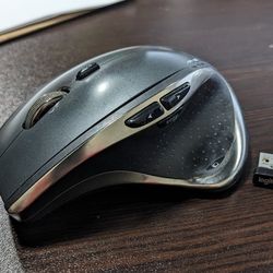 Logitech Performance MX Wireless Mouse 