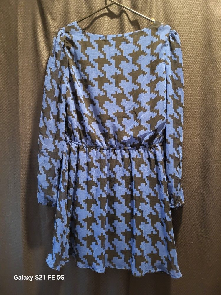 Blue/Black Houndstooth Dress – Size M (New With Ta