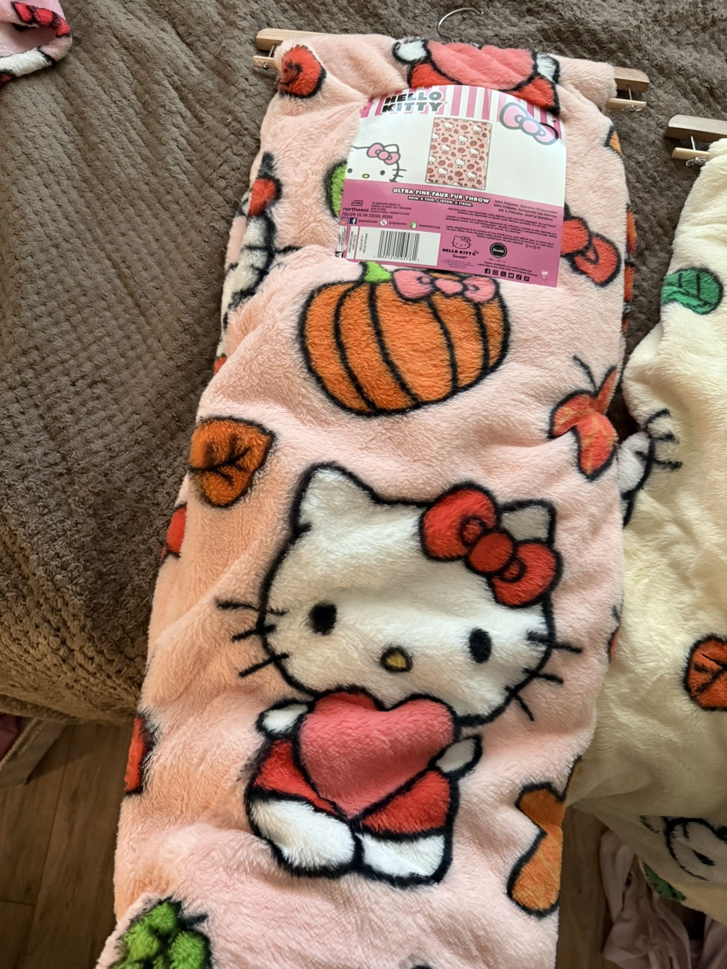 Hello Kitty Blanket