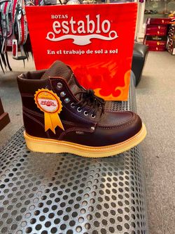 Zapatos de piel para trabajar marca Establo
