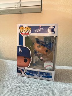 Funko Pop! MLB Dodgers Shohei Ohtani with the box