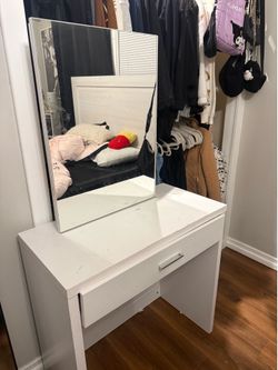 free vanity