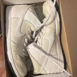 Nike sb mid top size 14