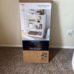 Mainstays 3-Shelf bookcase