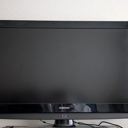 Samsung TV  40" LCD