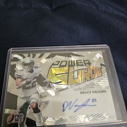 Deuce Vaughn Autograph Card