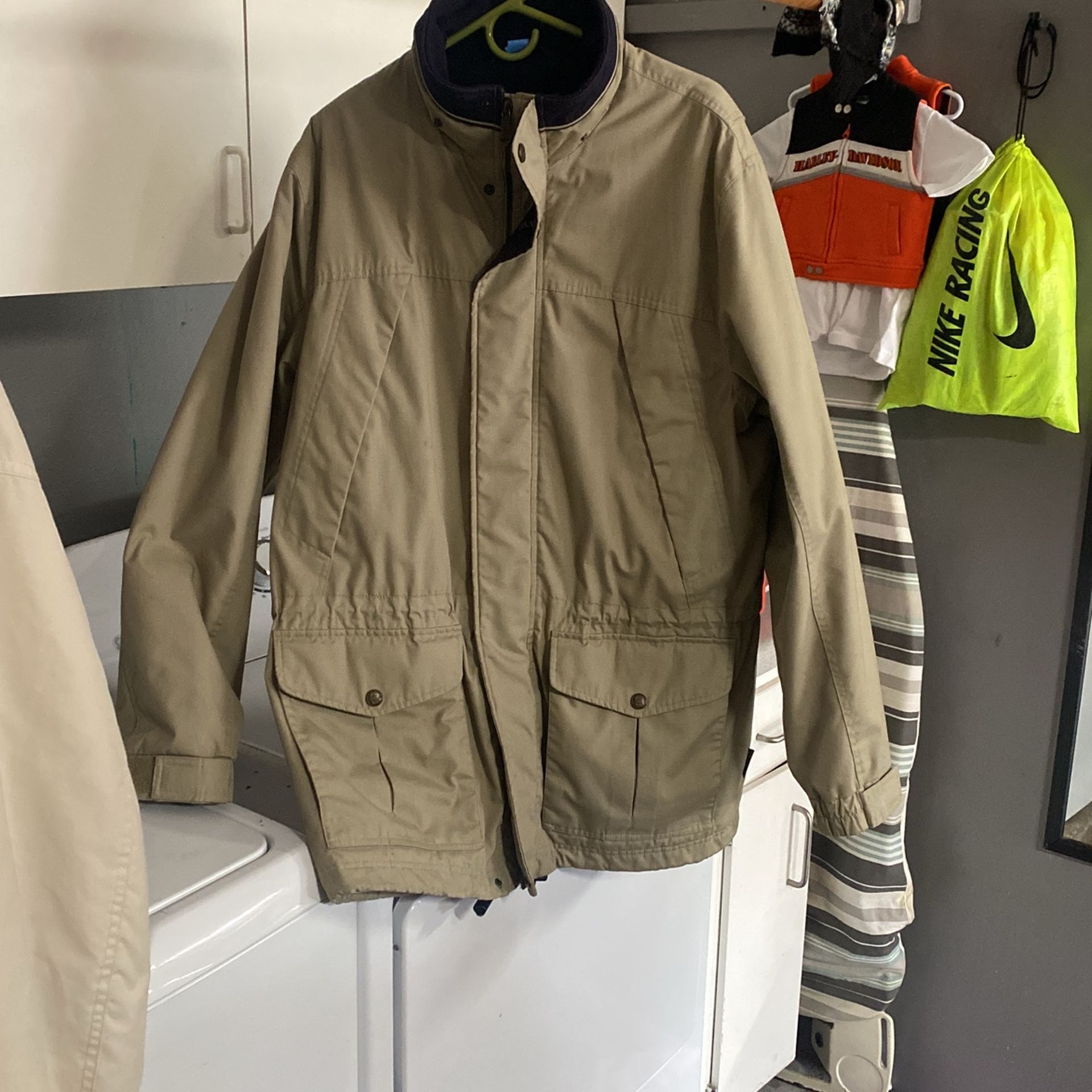 Pacific Trail,   Winter jacket