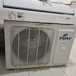 Mini split A/c