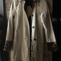 Woman’s  Reversible  Cheeta Print Coat Brand New