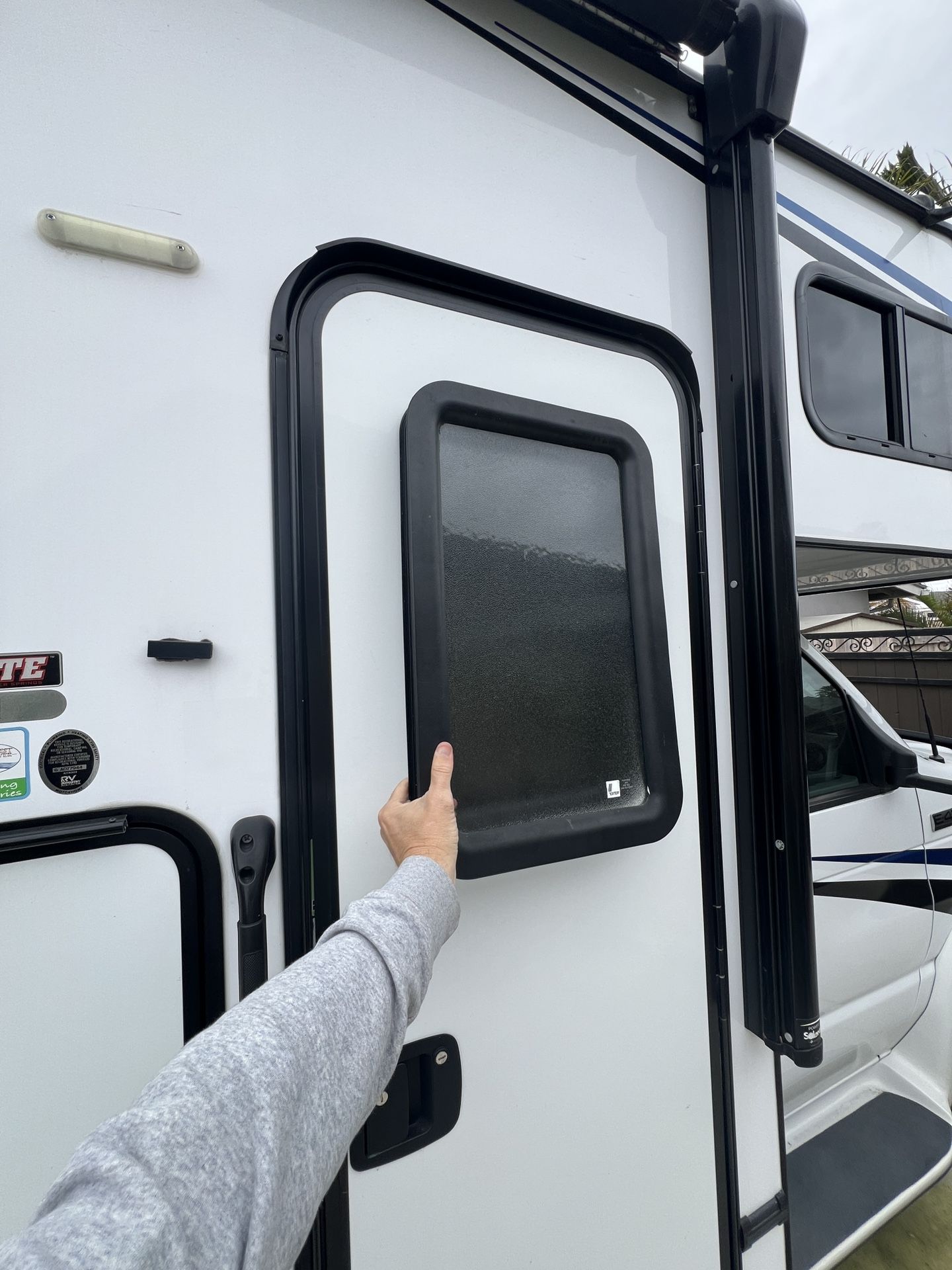 Dexter RV Door Window