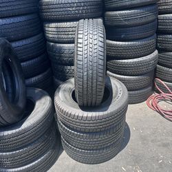 Set Of Michelin LT245/75/16 Semi New 400$