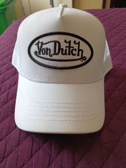 Von Dutch hat
