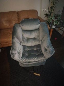 LazyBurst chair