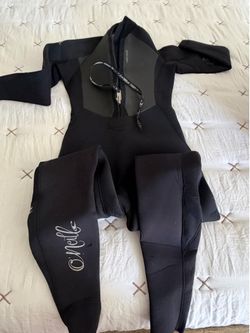 Traje de mujer para surf marca O’NEILL