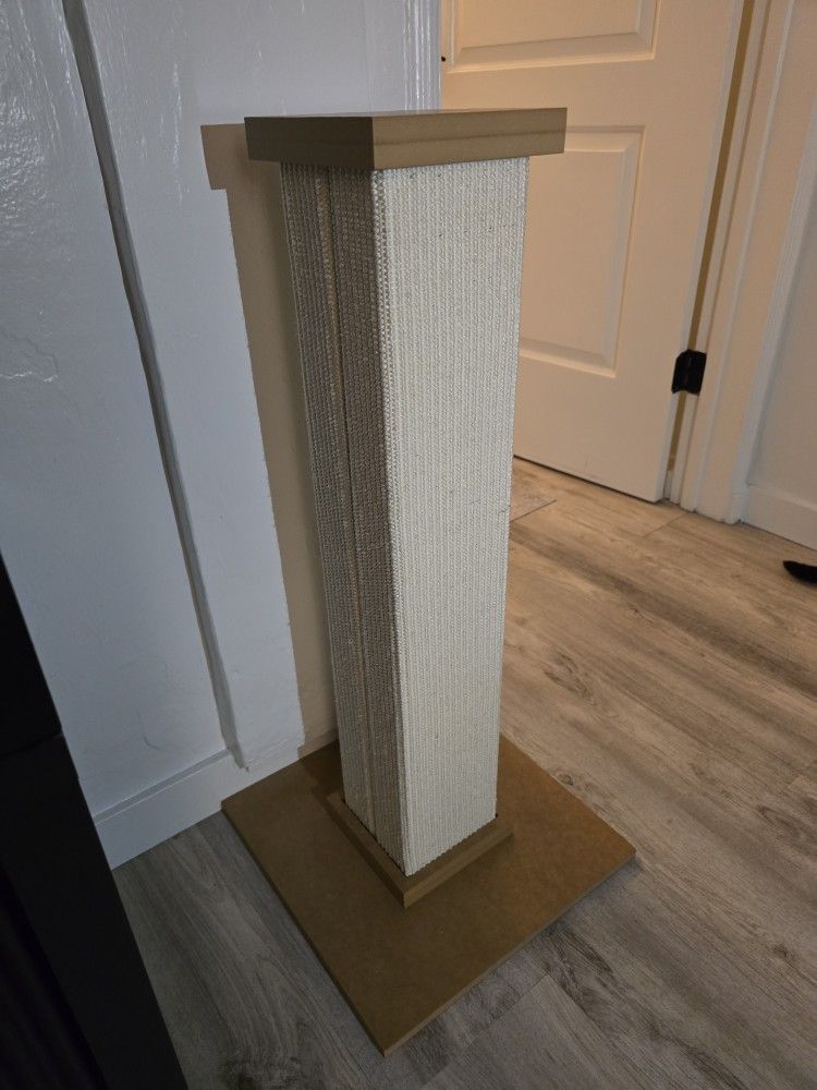 Cat Scratching Post