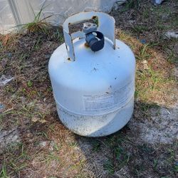 Propane tank 