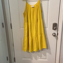 Target Dress Women Size L Yellow 