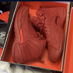 Air Jordan 12 Retro ‘ Gym red’