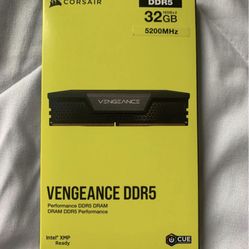 CORSAIR - VENGEANCE 32GB (2Pk 16GB) 4.8GHz DDR5 DIMM Desktop Memory Kit - Black