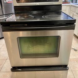 Free Whirlpool Oven | See Description For Oven Ware Details