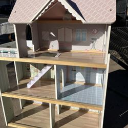 Giant Wooden Dollhouse Multistory 