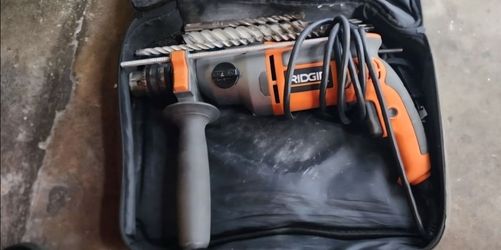 RIDGID CORDED HEAVY DUTY HAMMER DRILL
