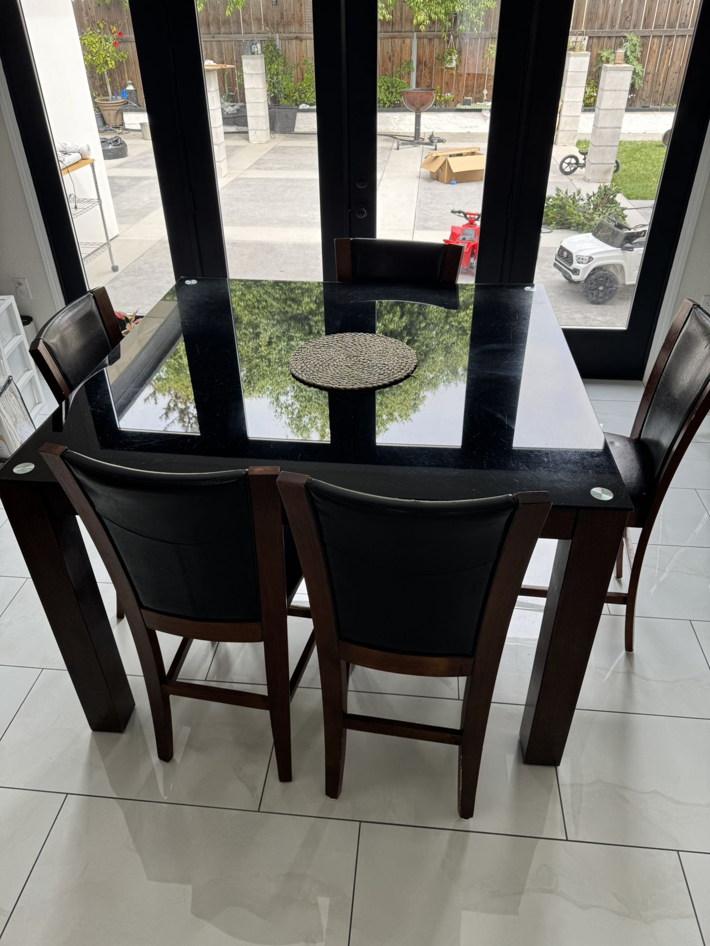 5 Chairs Dining Table