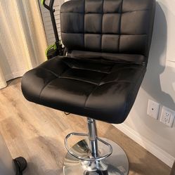 Beautiful Adjustable Chair 