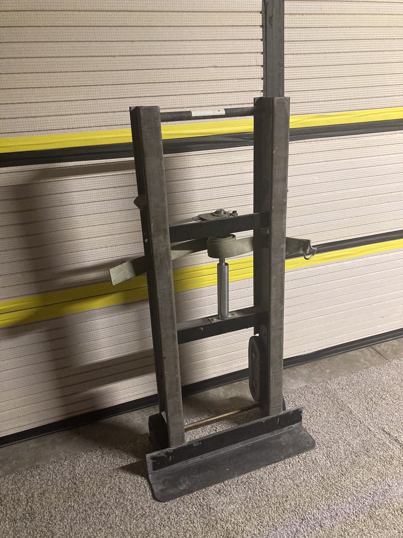 Tool Sale! Heavy Duty INDUSTRIAL Dolly w/Retractable Straps - Oferta de herramientas! Plataforma industrial resistente con correas retráctiles