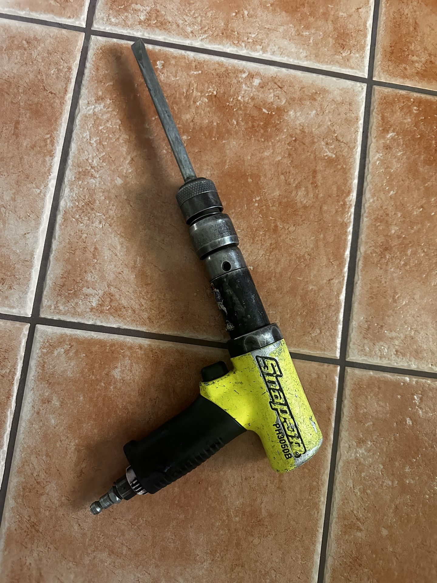 Snap On Heav Duty Air Hammer