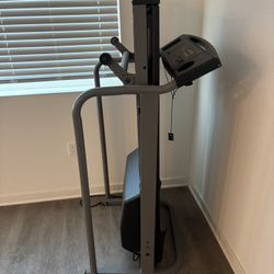 FREE Treadmill (READ DESCRIPTION)