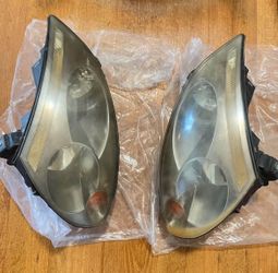 Oem G35 coupe headlights