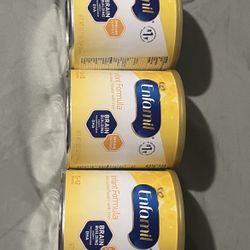 7 Cans Of Enfamil Formula