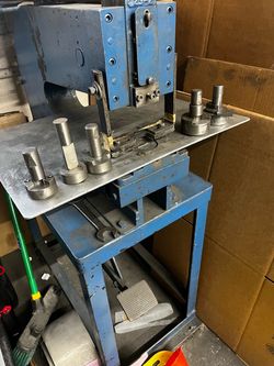 Kick press