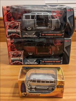 Maisto Volkswagen Van Bus Samba $30 for All