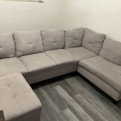 Sectional Couch