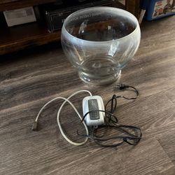 large glass fish bowl & air pump lot
