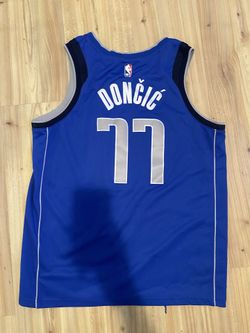 Nike Dallas Mavericks Luka Doncic #77 Swingman Jersey Men's Size XL (52)