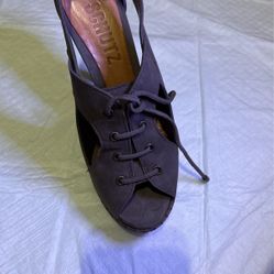 Women’s Shoe wear Schutz Brand