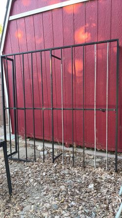Metal King bed frame base